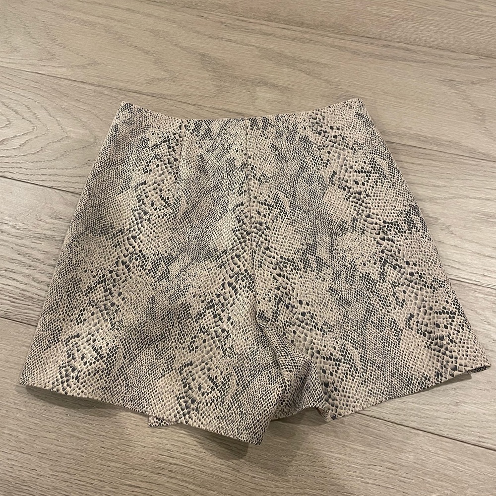 Zara Basic Skort - Picture 6 of 13